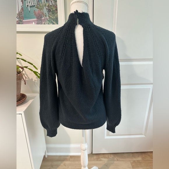 BB Dakota Navy Turtleneck Sweater with open back women’s size Medium - Picture 2 of 8